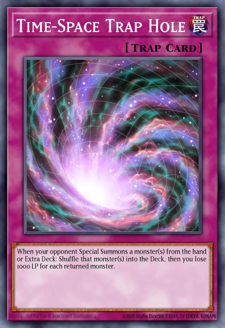 Time-Space Trap Hole. Beispielbild: Edition, Artwork und Veredelung können abweichen. Maßgeblich sind die Angaben zum ausgewählten Print.